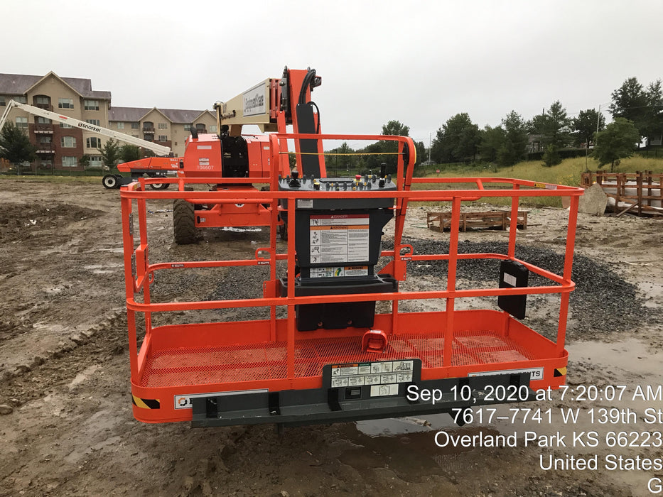 2020 JLG 860SJ