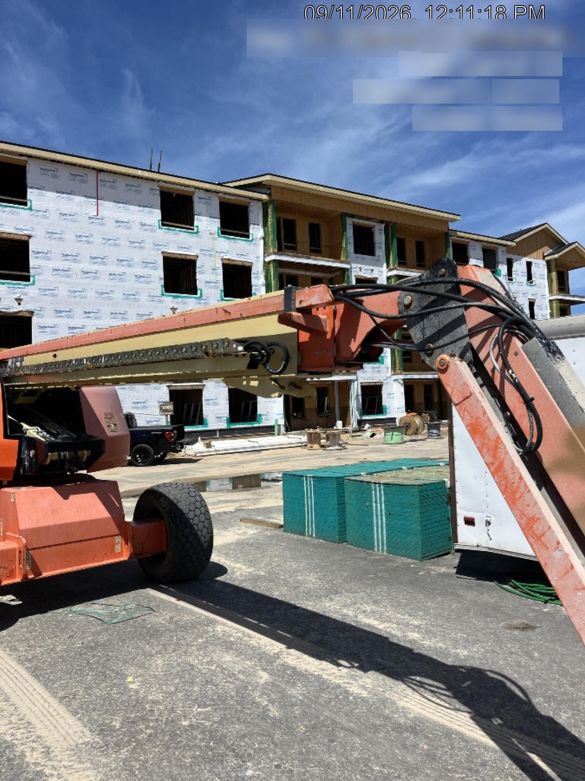 2020 JLG 660SJ