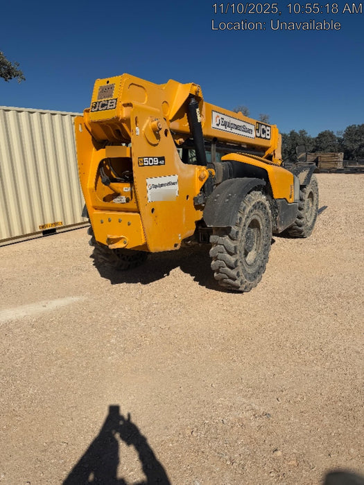 2018 JCB 509-42 JCB 509-42 Enclosed Cab, 74 HP, Solid Tires, Worklights, Beacon, Aux Hydraulics, Lifting Eye