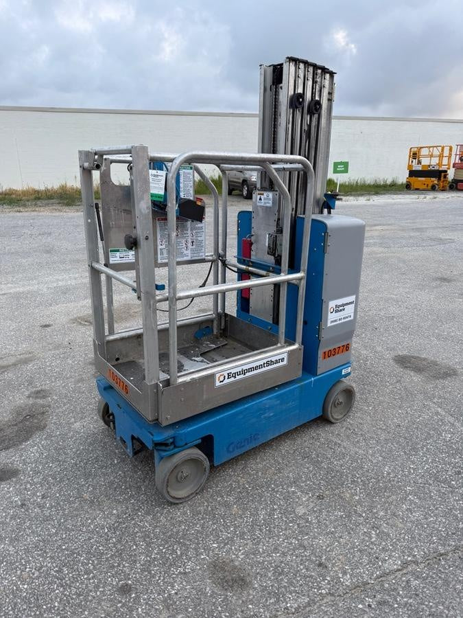 2020 GENIE GR-20