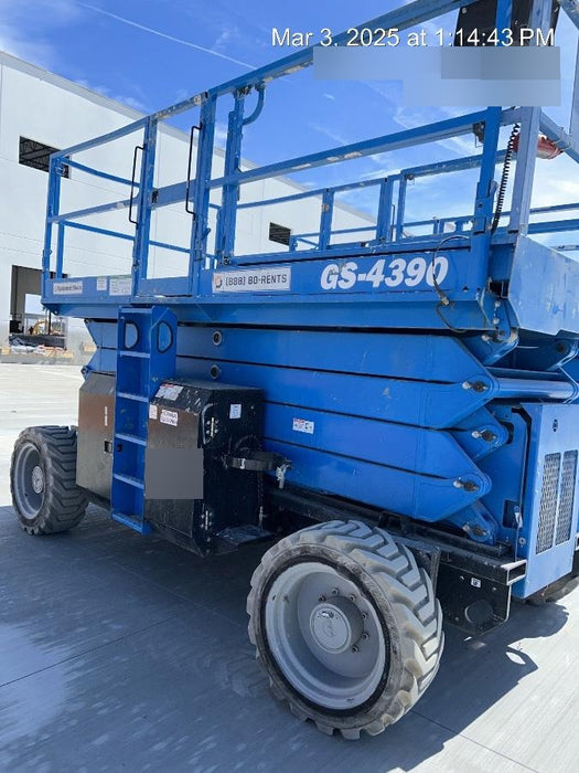 2020 GENIE GS-4390 RT