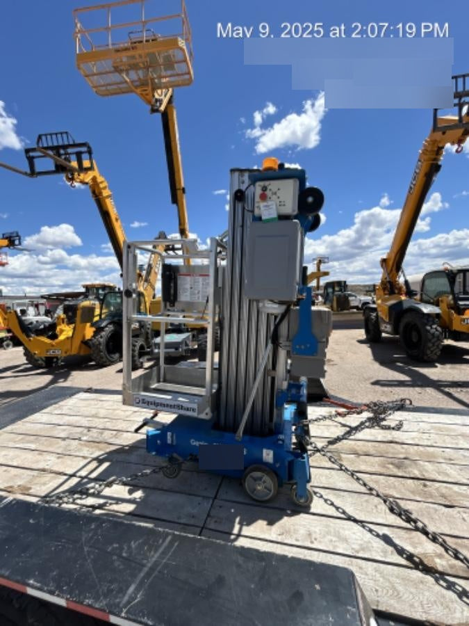 2020 GENIE AWP-30S