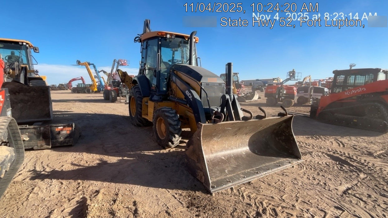 2019 John Deere 410L 4WD, CAB/HVAC, Standard Dipperstick, ISO Controls, Rear Aux Hydraulics, Manual QC w/1.5 Yd Bucket w/Forks, 24" Bucket