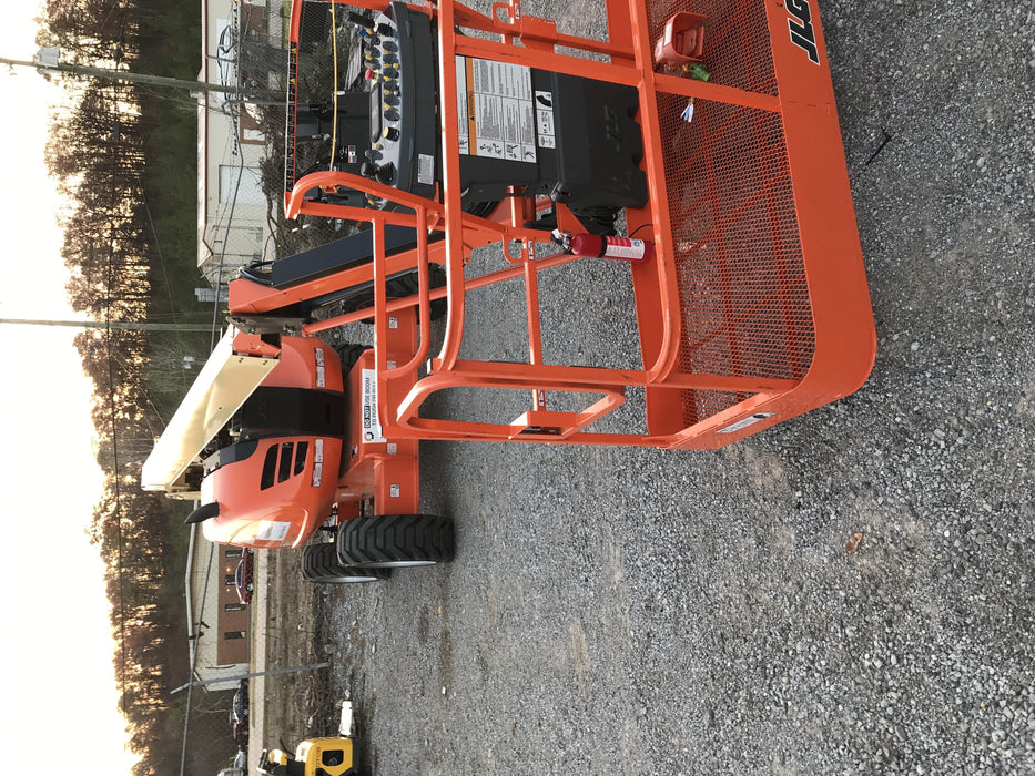 2019 JLG 600AJ