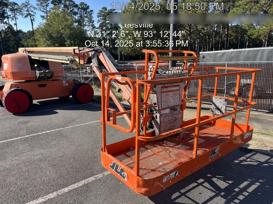 2019 JLG 660SJ