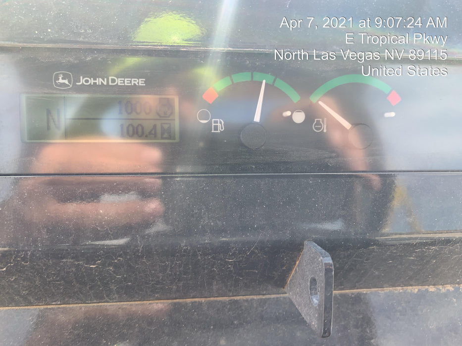 2020 John Deere 210LEP Canopy, 4WD, Second rear hydraulic cylinder, Light Package, Wheel weights