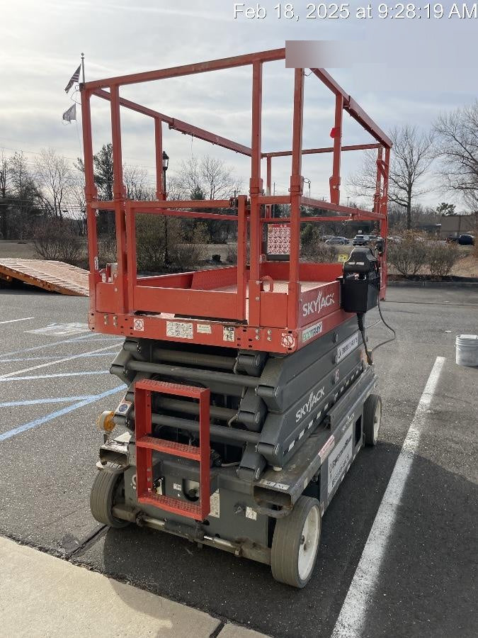 2021 SKYJACK SJ4732