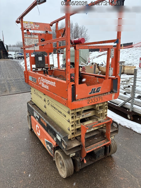 2022 JLG ES1932