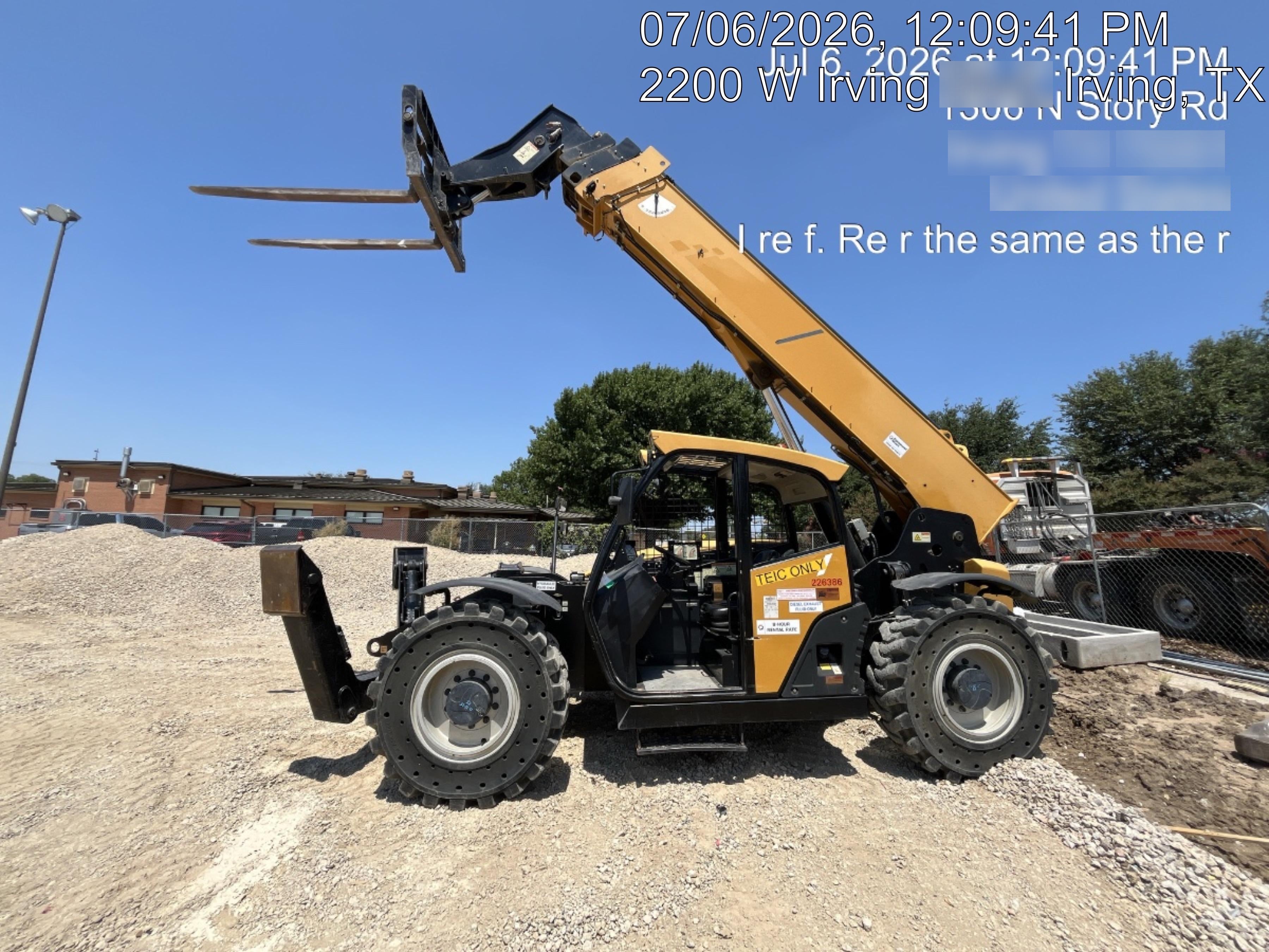2022 SANY STH1056