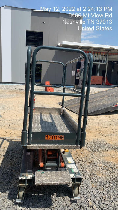 2021 JLG 1030P
