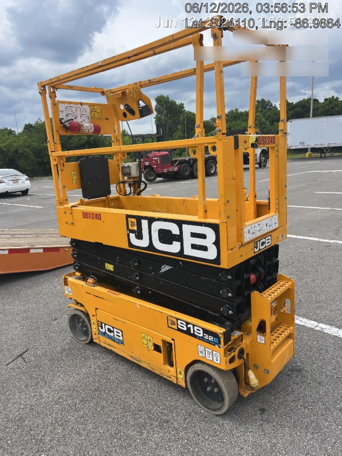 2024 JCB S1932E