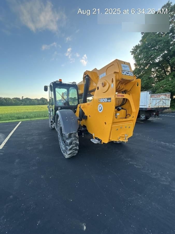 2022 JCB 509-42