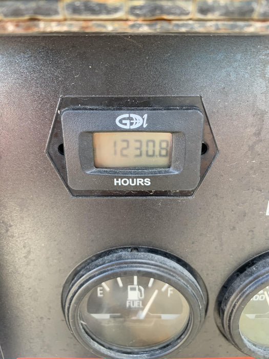 2019 Lincoln Electric Vantage 322 Welder Ready-Pak 3, Two wheel trailer, Fender and Light kit, Cable Rack