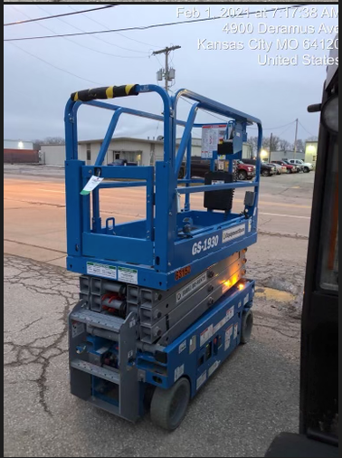 2020 Genie GS-1930 Solid Non Marking Tires, Beacon, Folding rails with half height swing gate