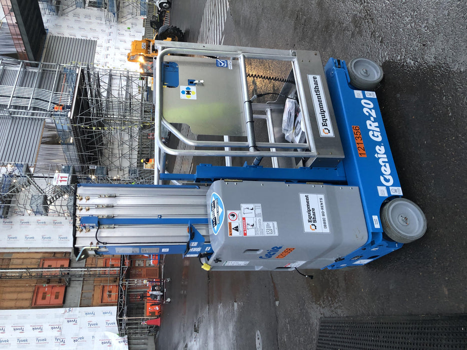 2020 GENIE GR-20
