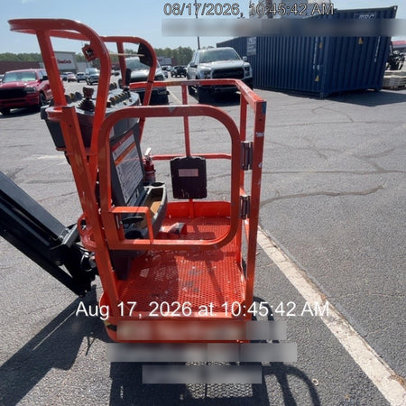 2023 JLG E300AJP