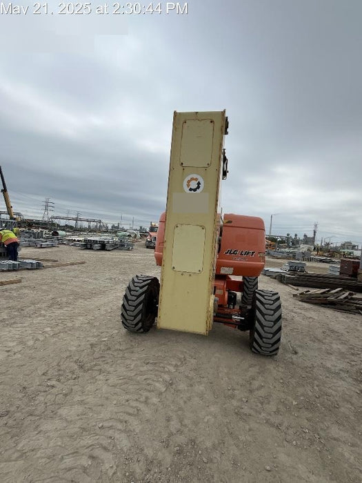 2019 JLG 800AJ