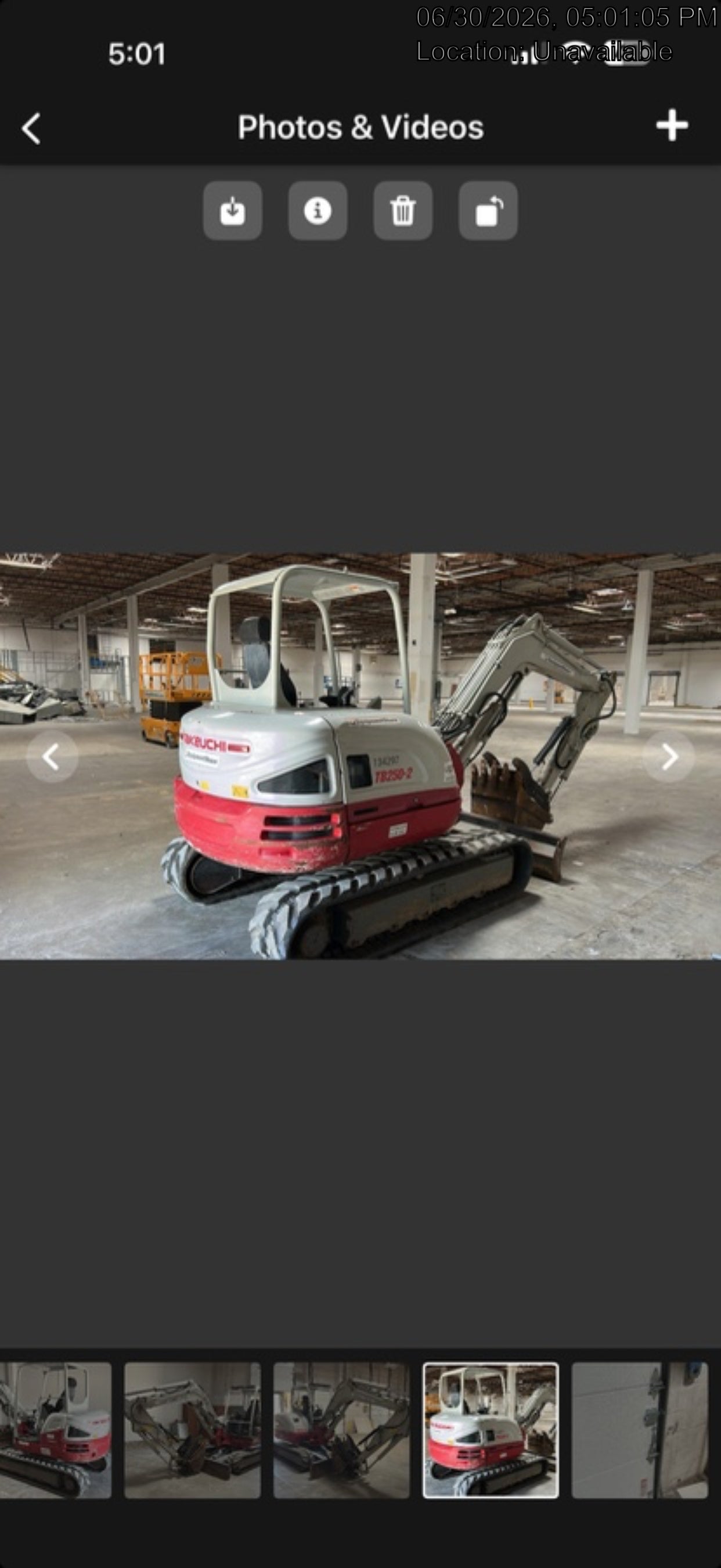 2021 TAKEUCHI TB250-2