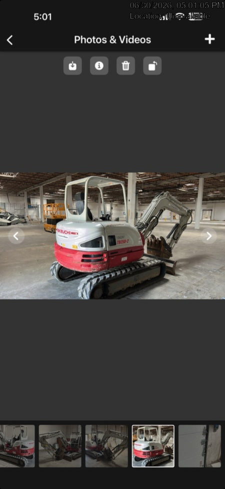 2021 TAKEUCHI TB250-2