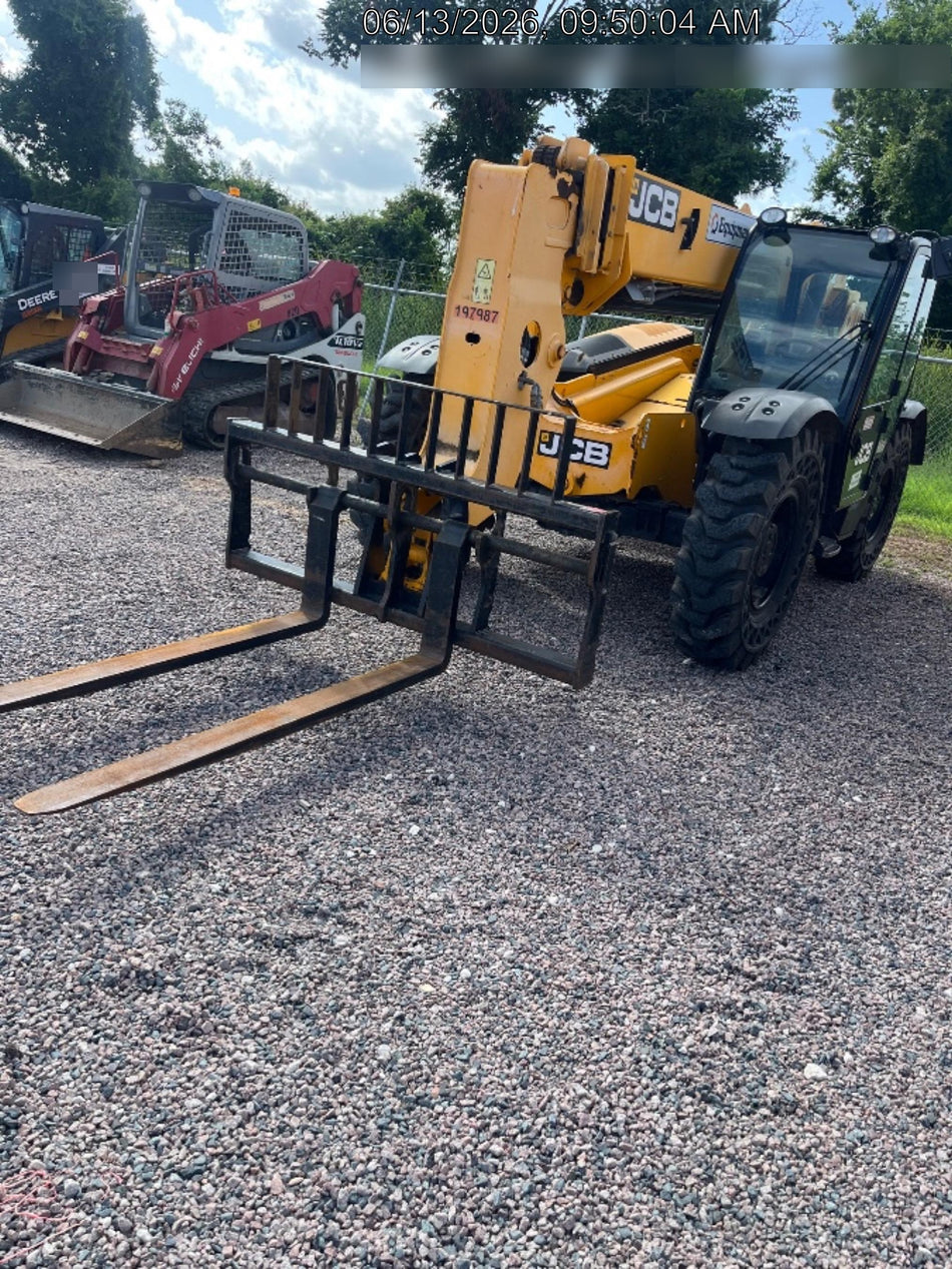 2022 JCB 509-42