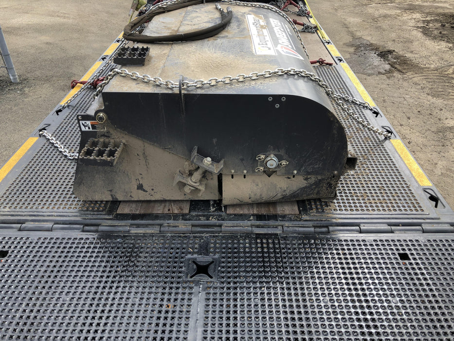 2019 PALADIN Sweepster SB72