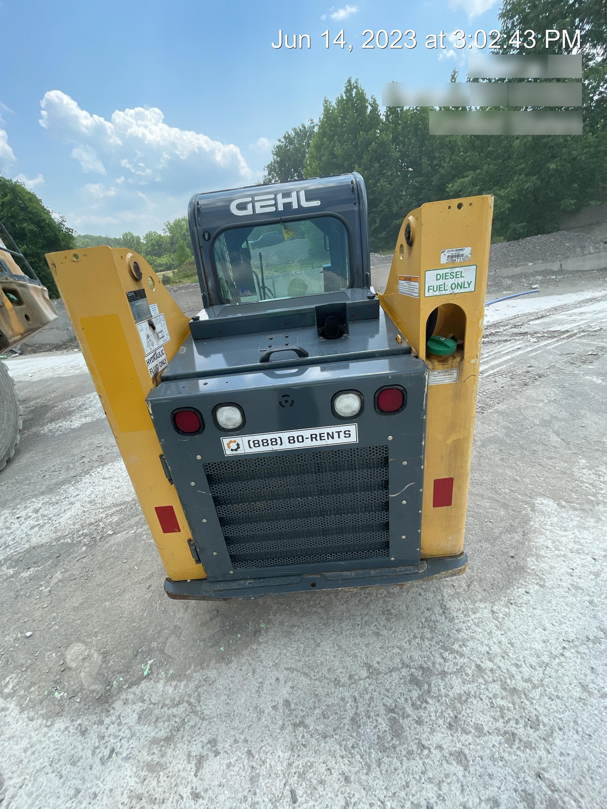2016 GEHL R165