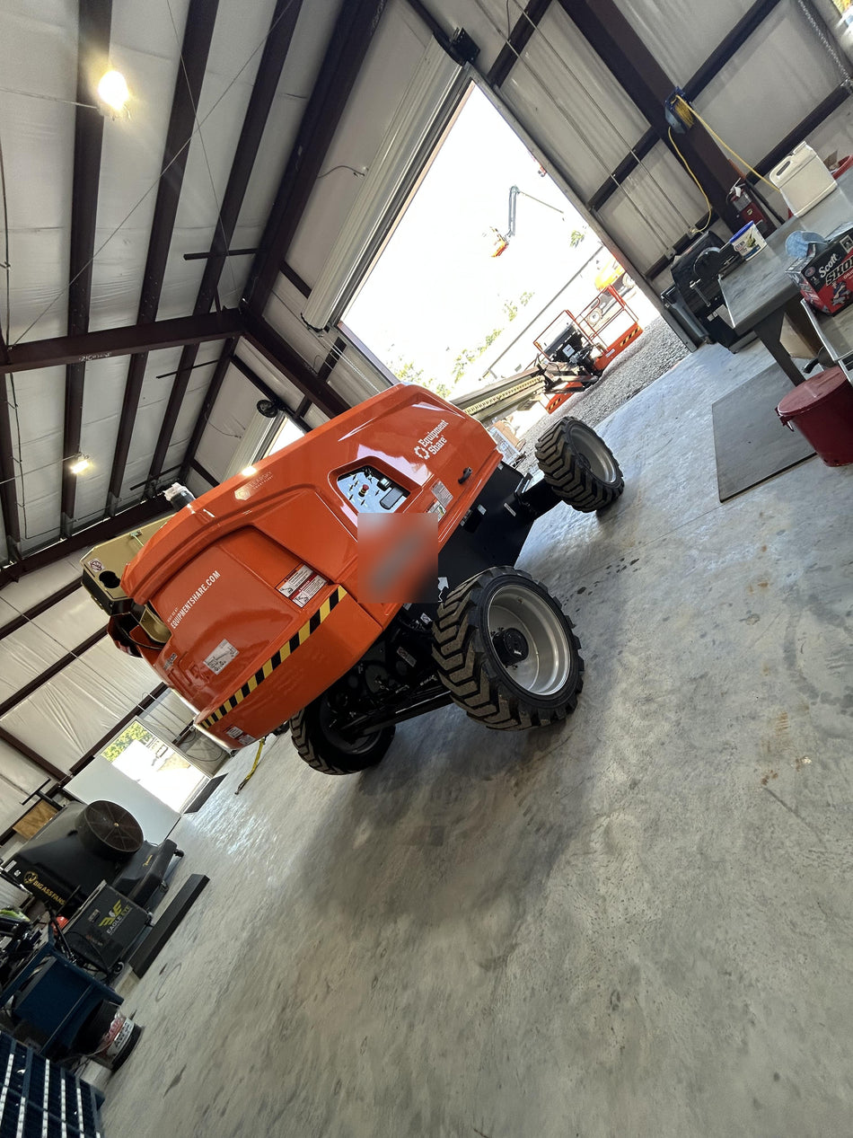 2025 JLG 660SJ