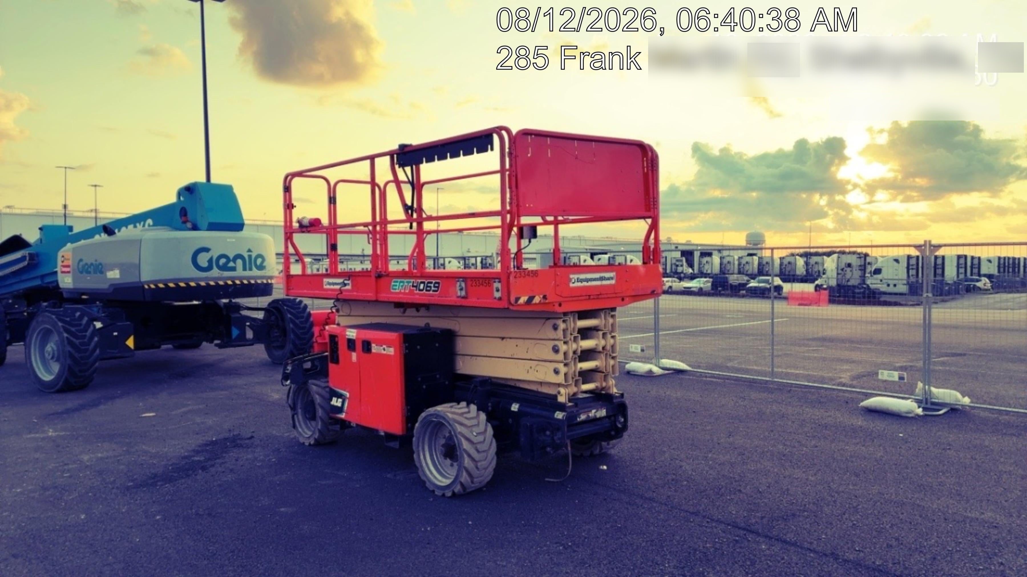 2022 JLG ERT4069
