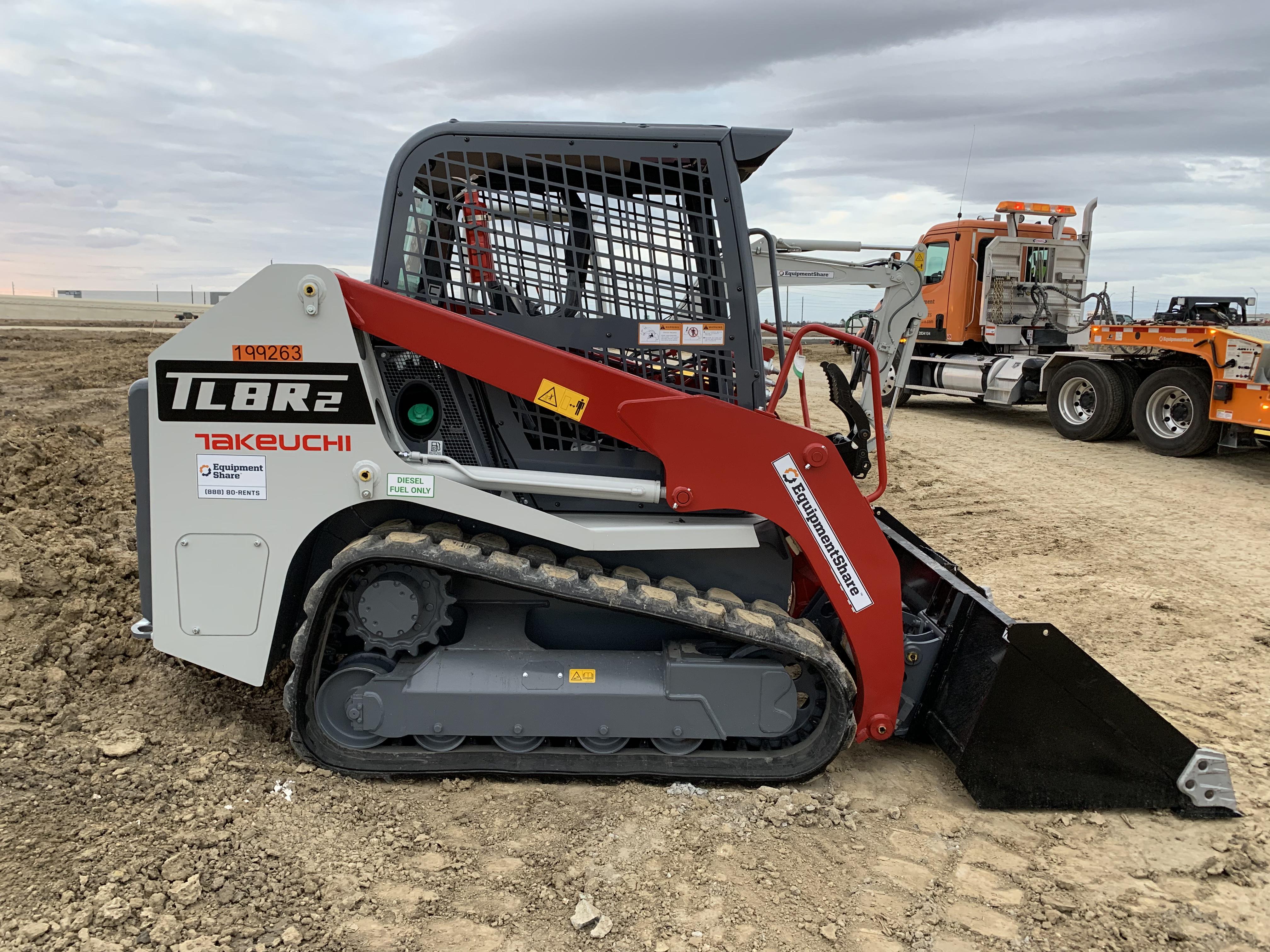 2022 TAKEUCHI TL8R2-R