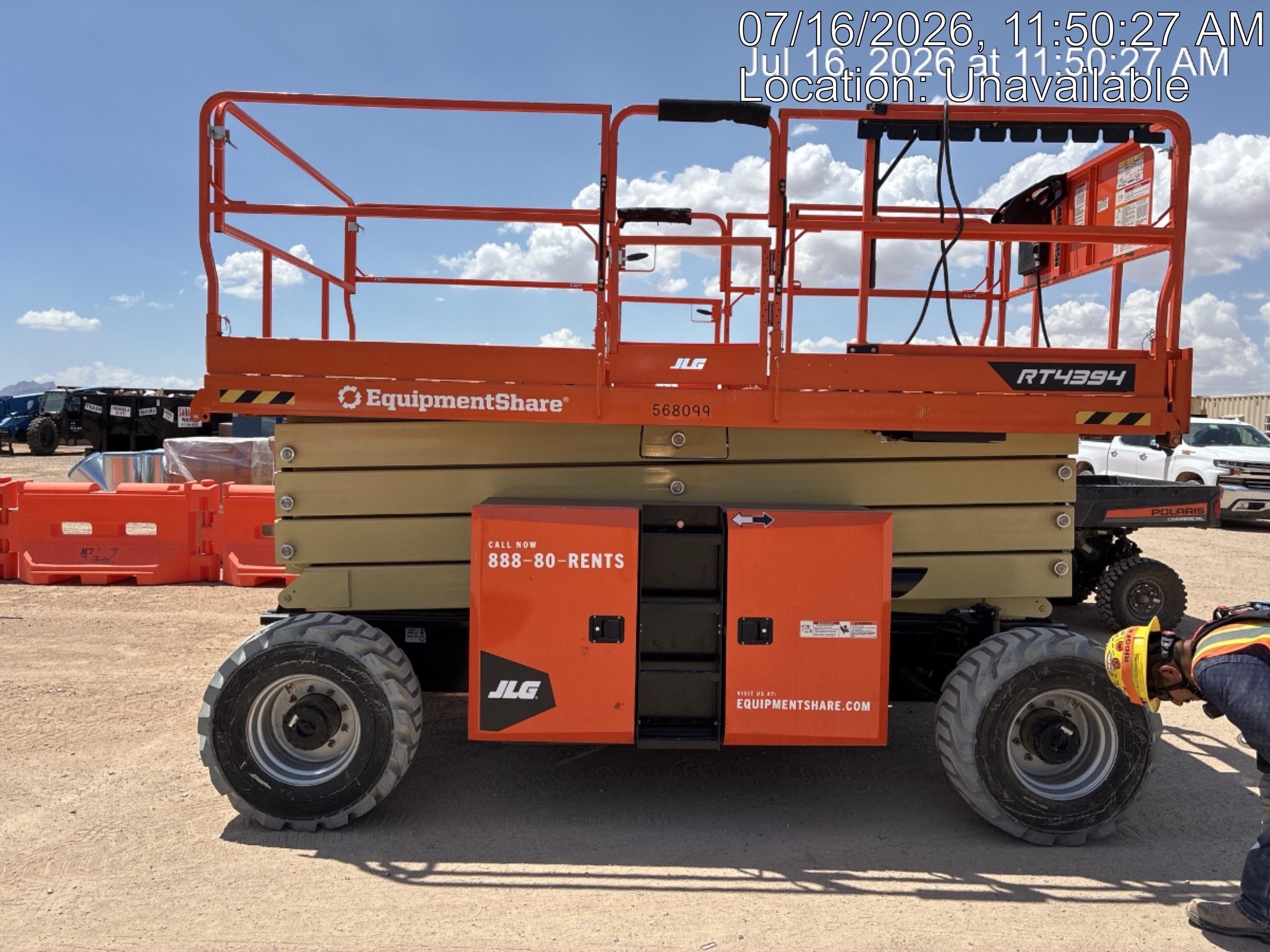 2025 JLG RT4394