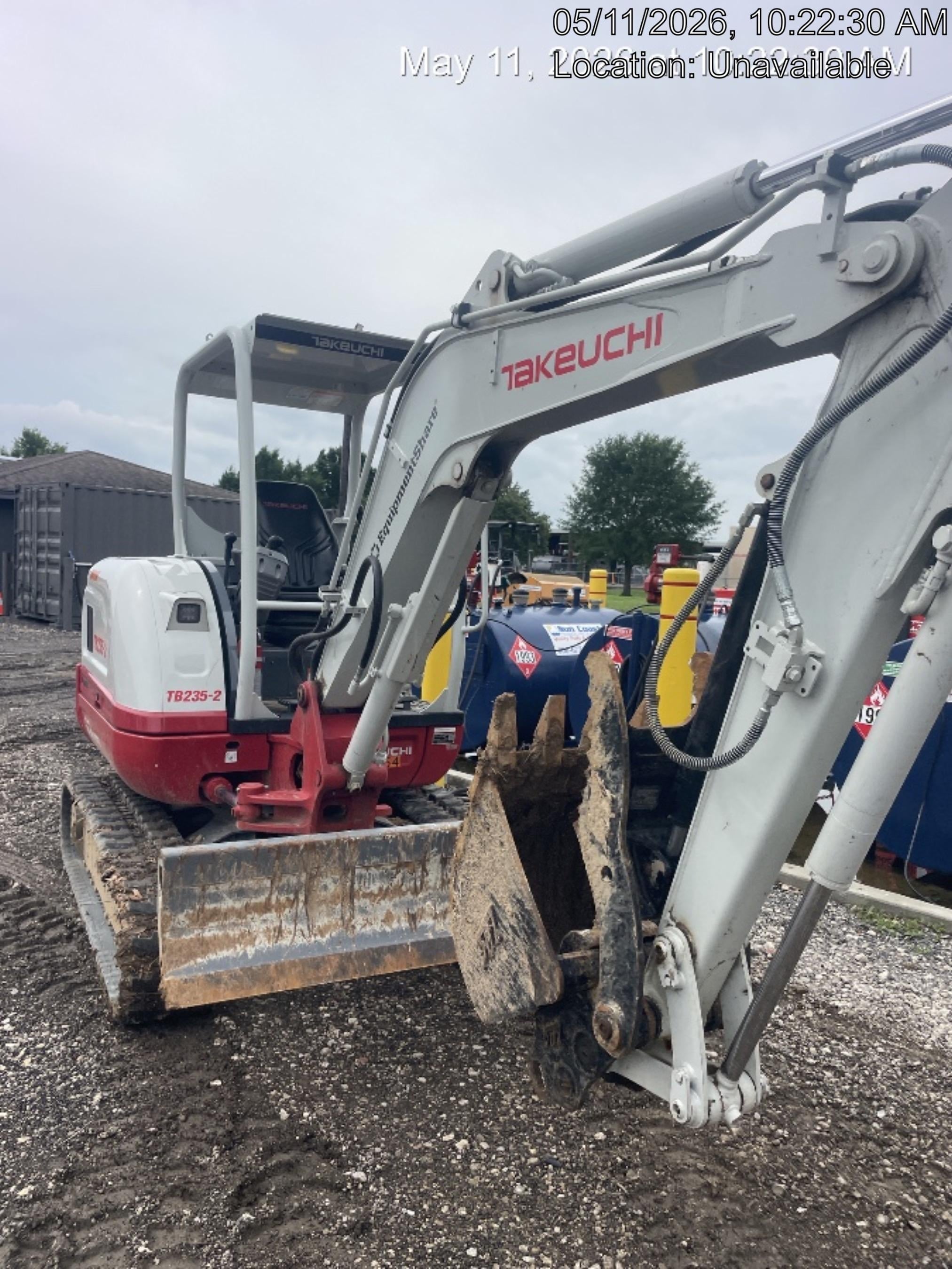 2025 TAKEUCHI TB235-2R