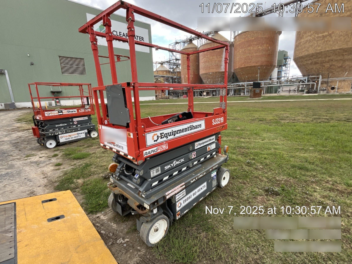 2022 SKYJACK SJ3219