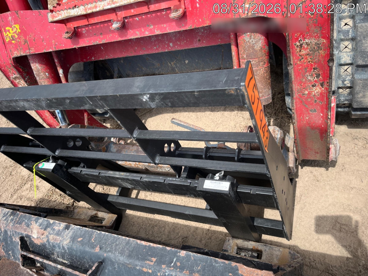 2026 ARROW MATERIAL HANDLING 72" Pallet Forks - Arrow