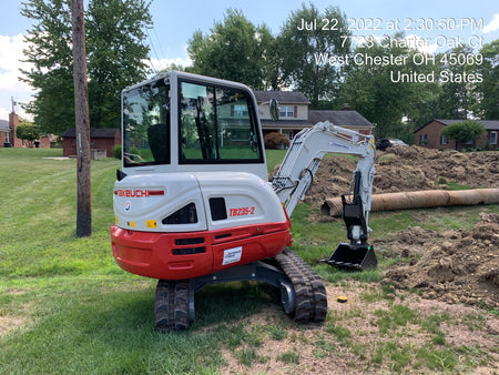 2022 TAKEUCHI TB235-2CR