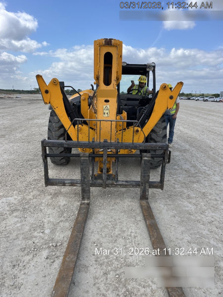 2019 JCB 510-56 Canopy, 74 HP, Solid Tires, STD Worklight, Beacon, Aux Hydraulics, Lifting Eye, Back up Alarm w/66" Carriage/60" Forks