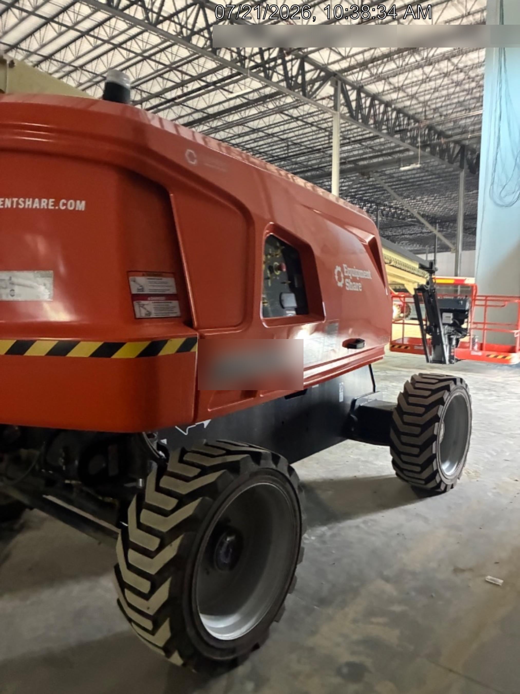 2025 JLG 660SJ