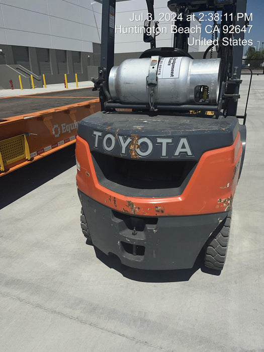 2022 TOYOTA 8FGU25 LP w/ Scale