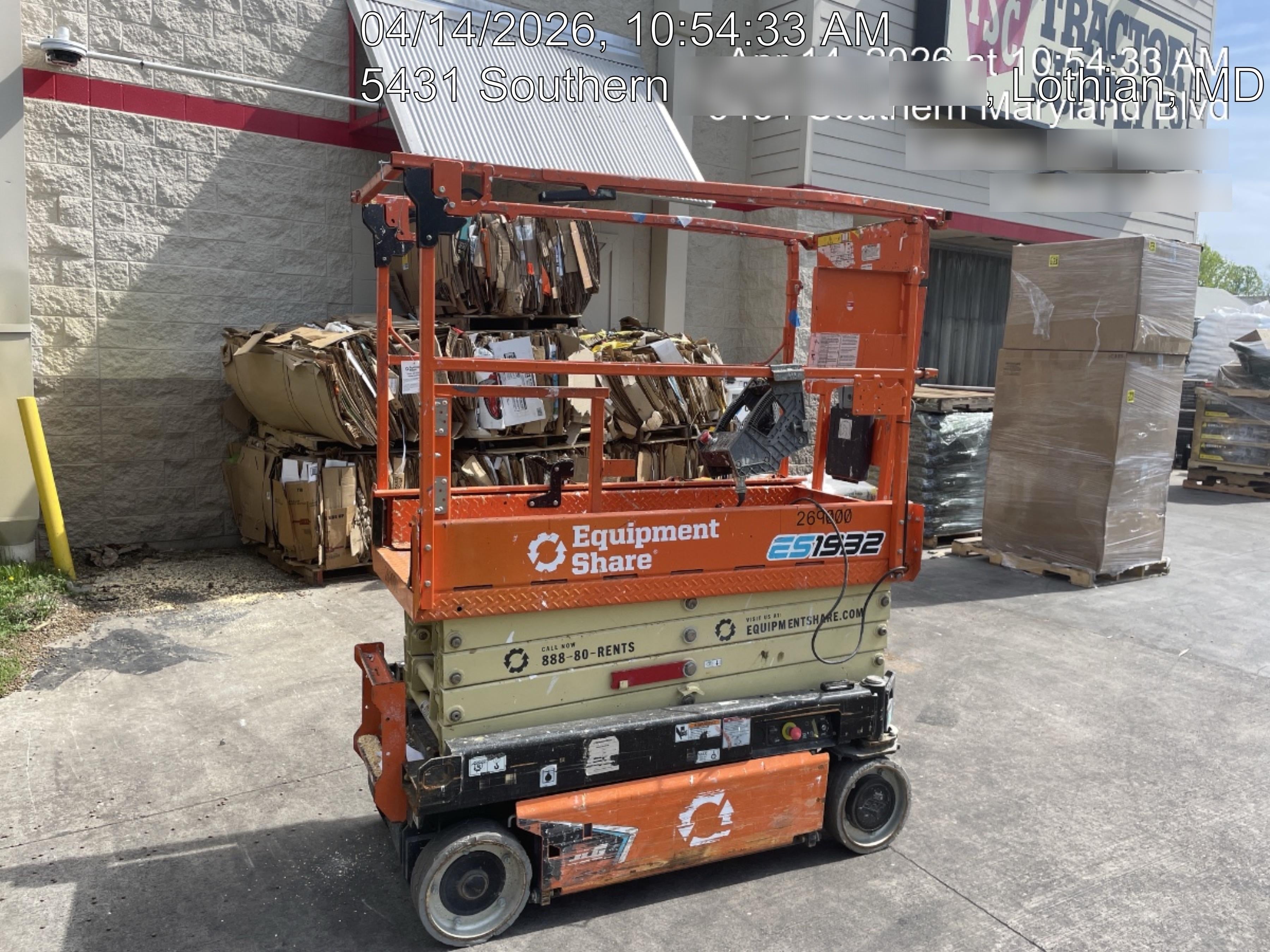 2022 JLG ES1932