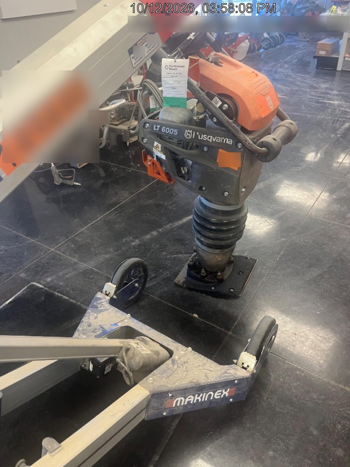 2024 HUSQVARNA LT6005