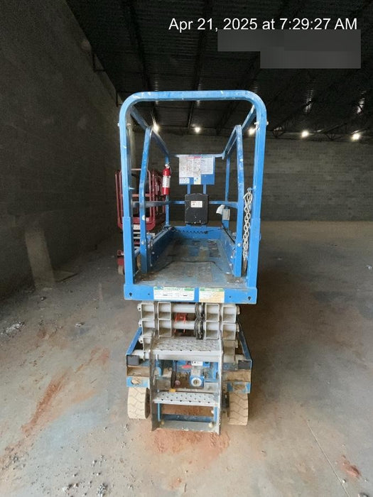 2019 Genie GS-1930 Fixed rails with chain Entry