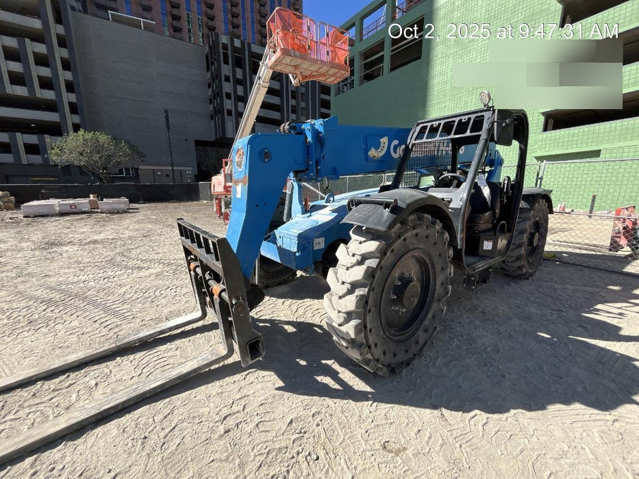 2018 Genie GTH-636 Genie GTH-636 w/Open ROPS, Work Lights, Solid Tires, RH Cab Mesh, Beacon, 48" Carriage and Forks