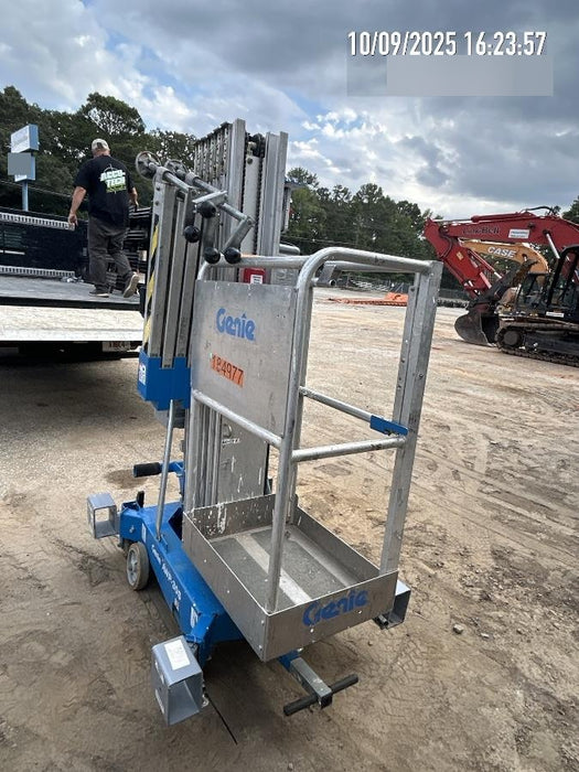 2021 GENIE AWP-30S DC