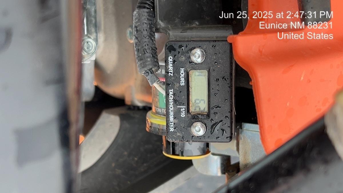 2025 HUSQVARNA LT6005