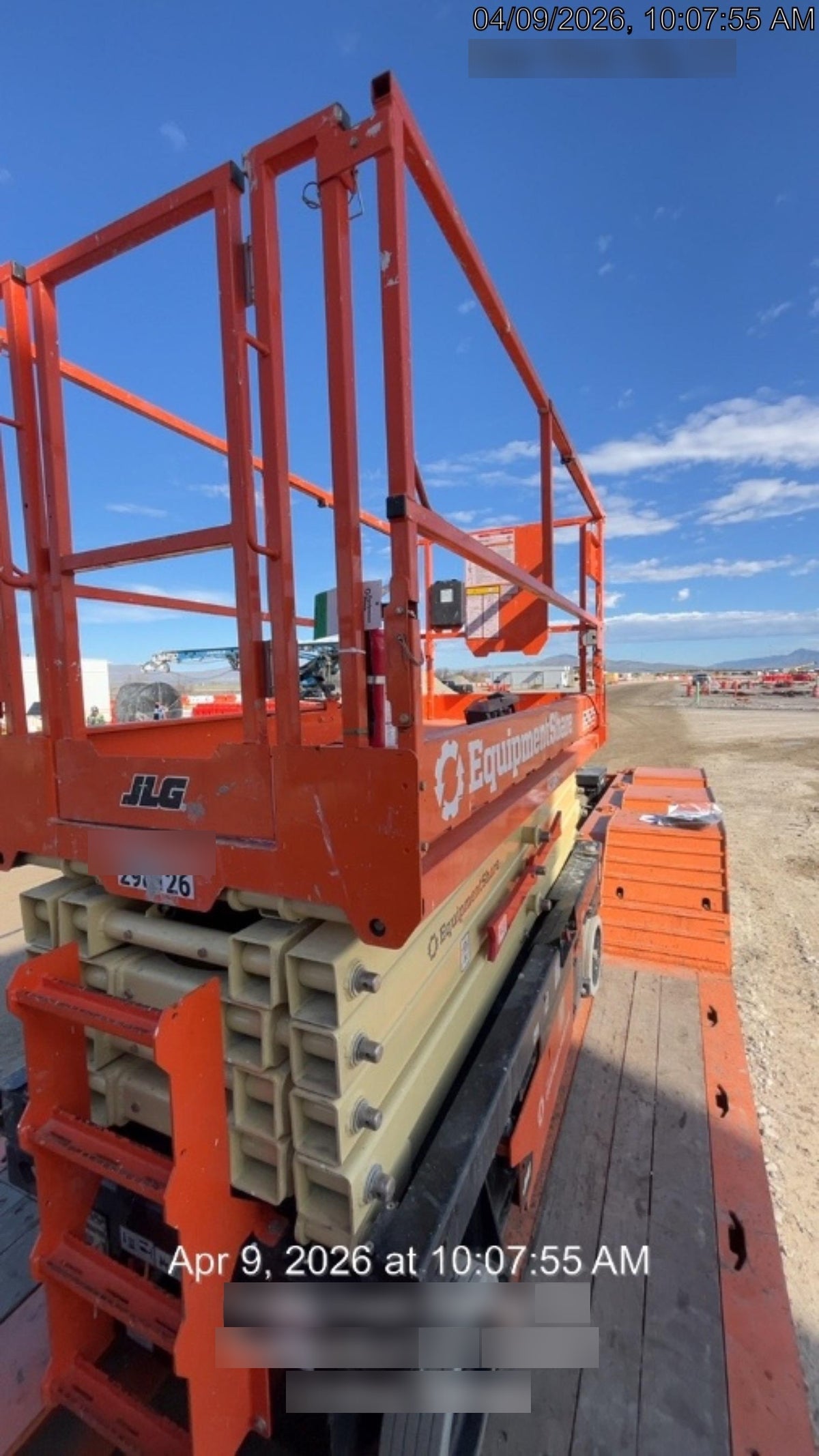 2023 JLG R4045