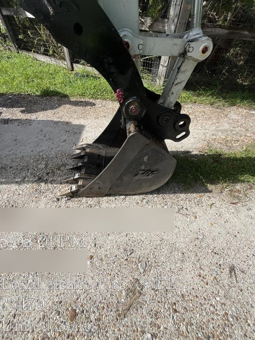 2025 TAKEUCHI 24" Bucket Takeuchi