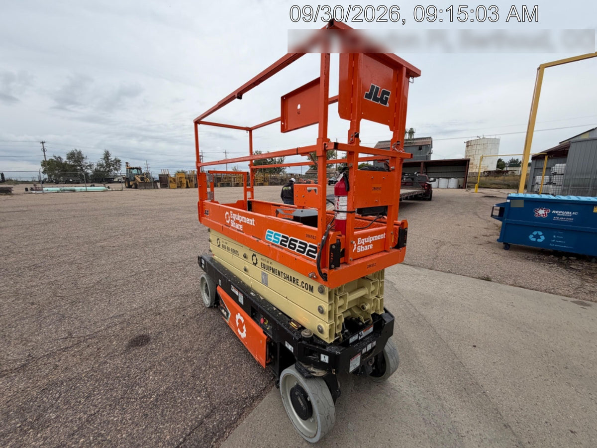 2022 JLG ES2632