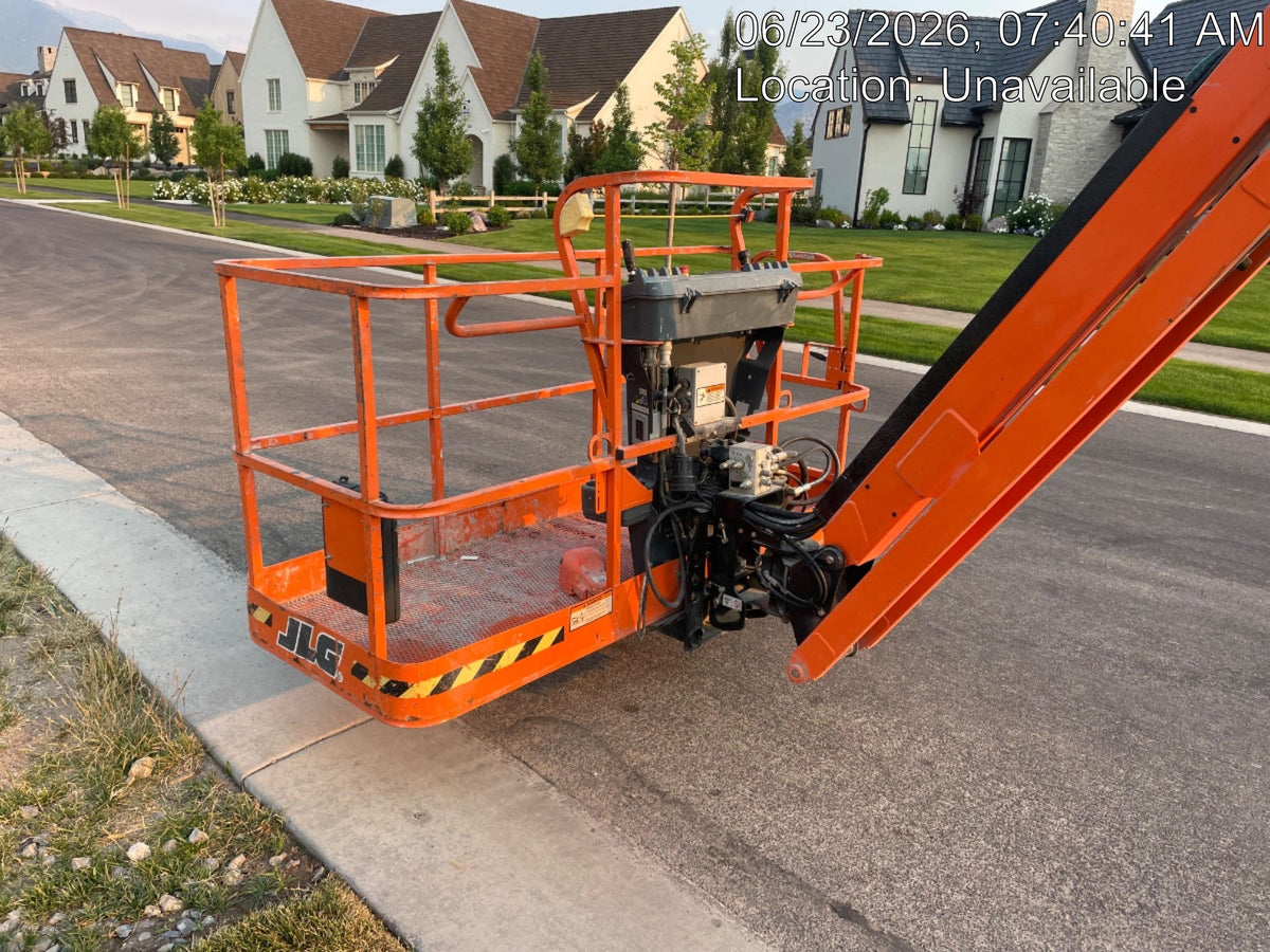 2023 JLG 660SJ