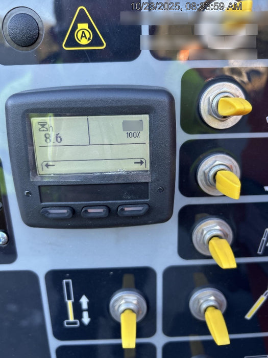 2025 JLG E400AJP Narrow