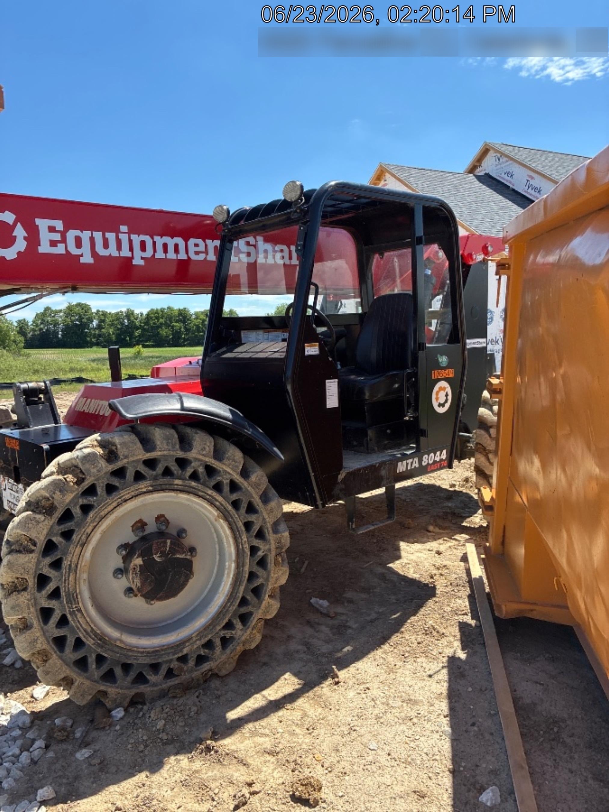 2020 MANITOU MTA8044