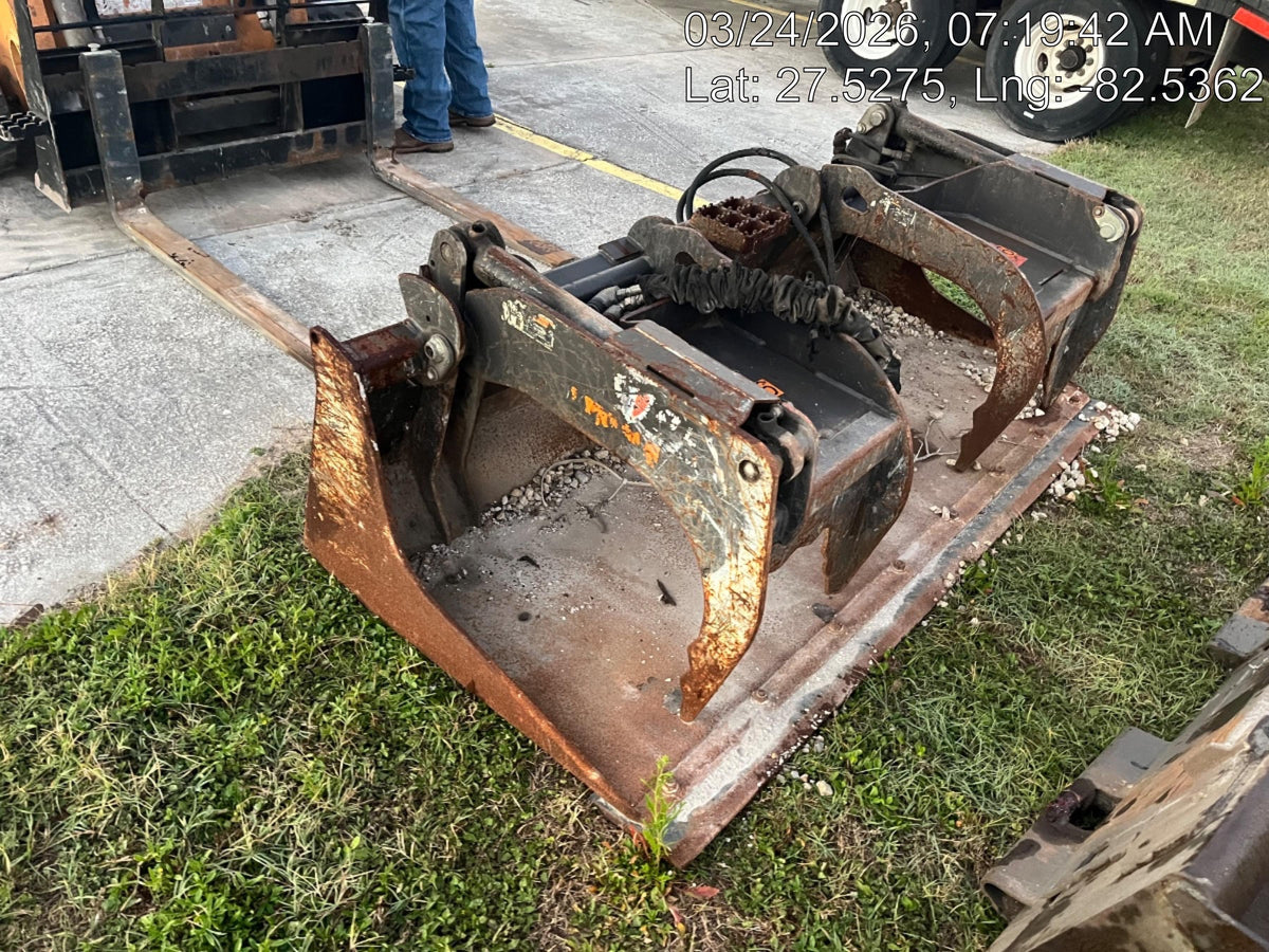 2019 PALADIN 76" Scrap Grapple Bucket - Paladin